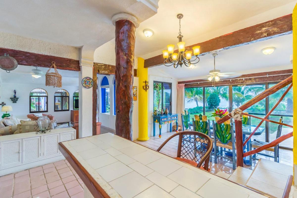 Casa Bonita And Villas Isla Mujeres Exterior photo
